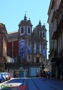 サント・インデフォンソ教会（ポルトガル、ポルト）のアズレージョ