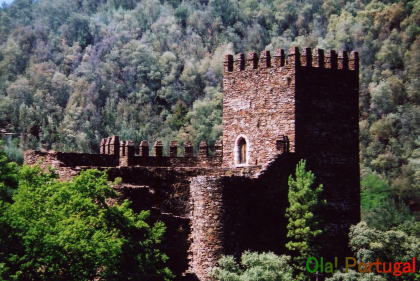 Castelo da Lousa JXeE_EEU iEUj